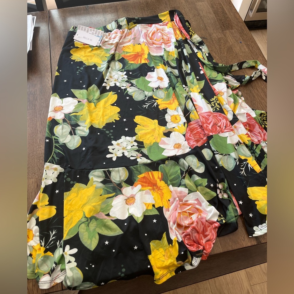 LuLaRoe Bella Wrap Skirt size XL